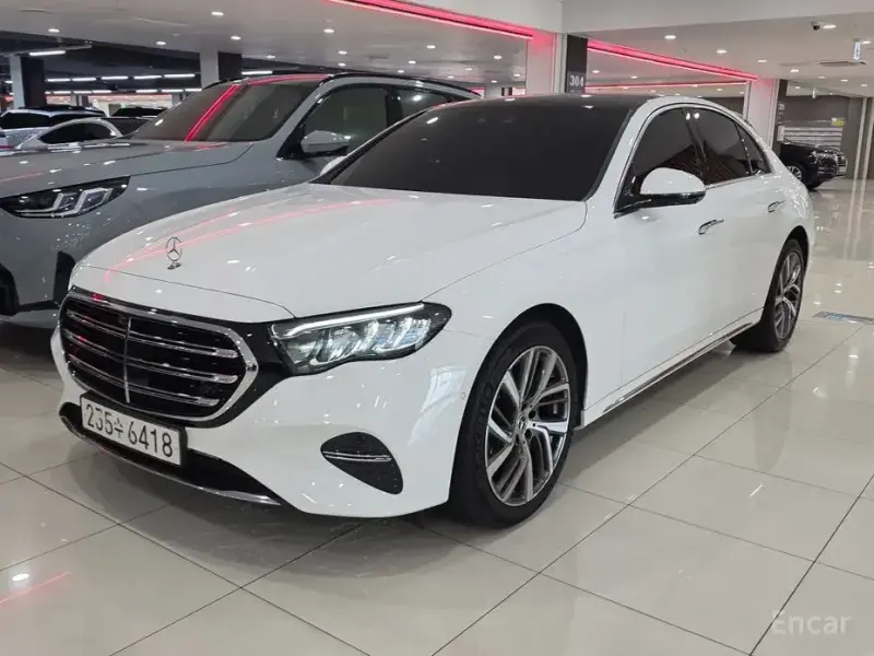 2024 Mercedes-Benz E-Класс с пробегом 28 662 км