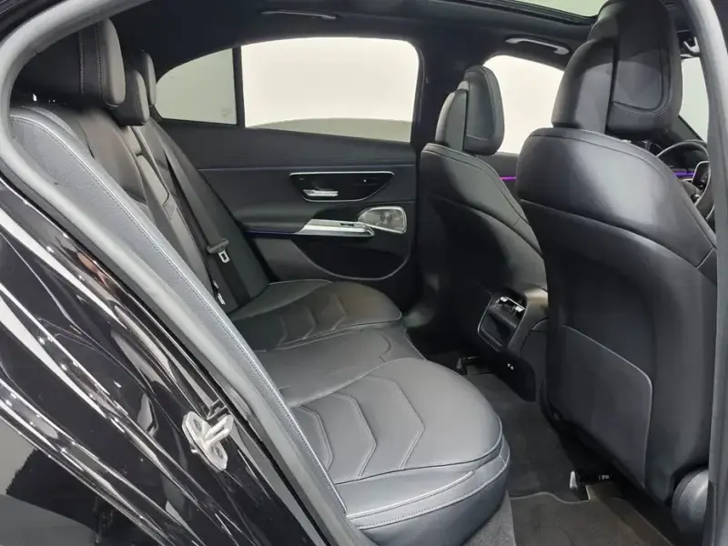 2024 Mercedes-Benz E-Класс с пробегом 32 801 км