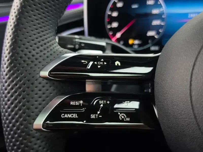 2024 Mercedes-Benz E-Класс с пробегом 32 801 км