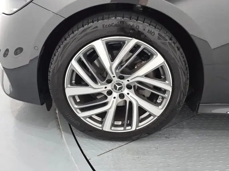 2024 Mercedes-Benz E-Класс с пробегом 13 635 км