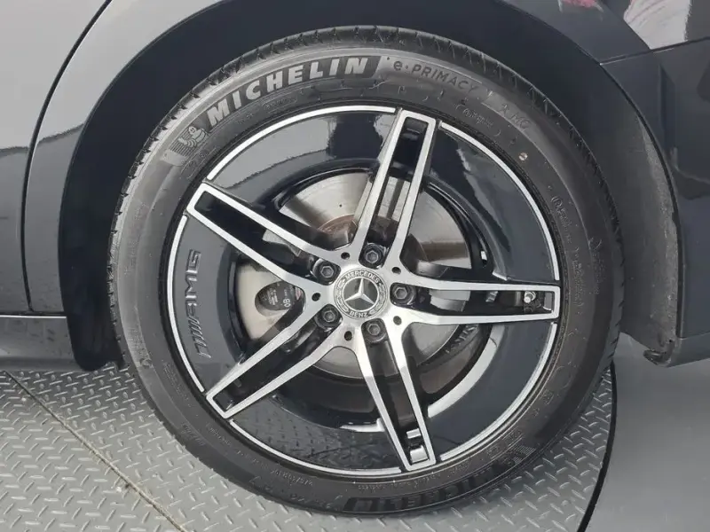 2024 Mercedes-Benz E-Класс с пробегом 32 801 км