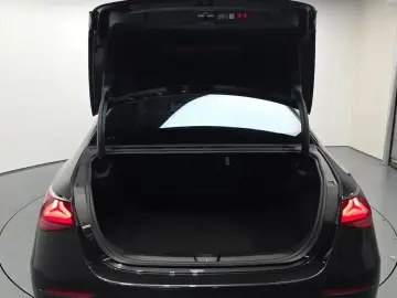 2024 Mercedes-Benz E-Класс с пробегом 13 635 км