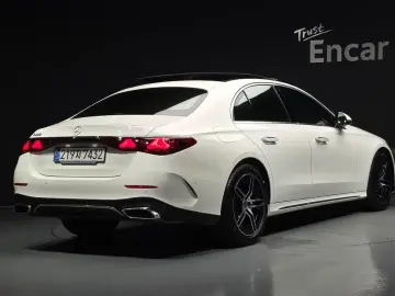 2026 Mercedes-Benz E-Класс с пробегом 5 077 км
