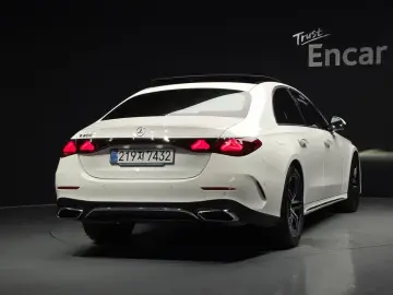 2026 Mercedes-Benz E-Класс с пробегом 5 077 км