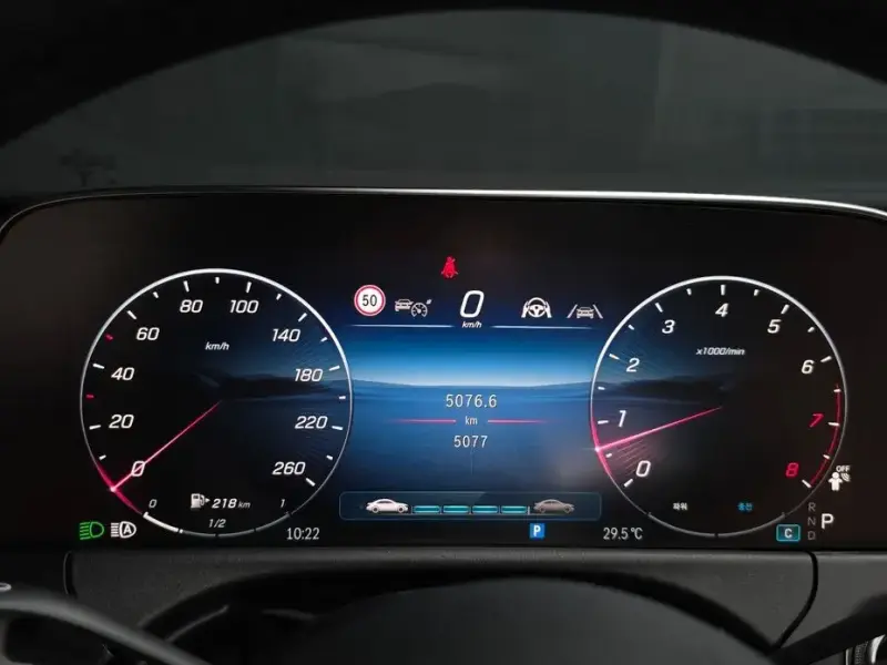 2026 Mercedes-Benz E-Класс с пробегом 5 077 км