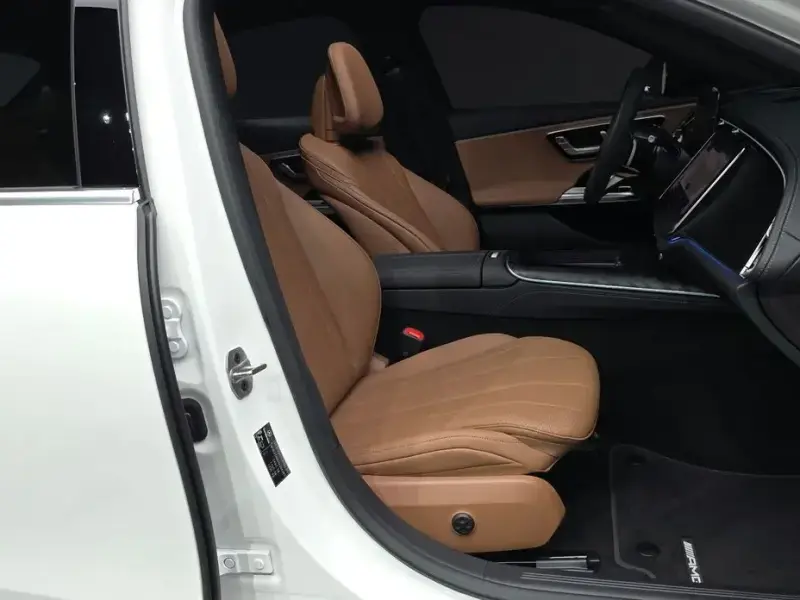 2026 Mercedes-Benz E-Класс с пробегом 5 077 км