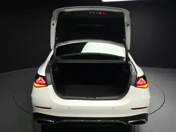 2026 Mercedes-Benz E-Класс с пробегом 5 077 км