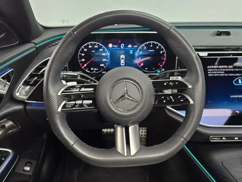 2024 Mercedes-Benz E-Класс с пробегом 27 786 км