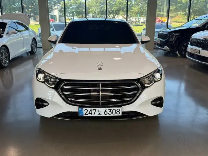 2024 Mercedes-Benz E-Класс с пробегом 17 203 км