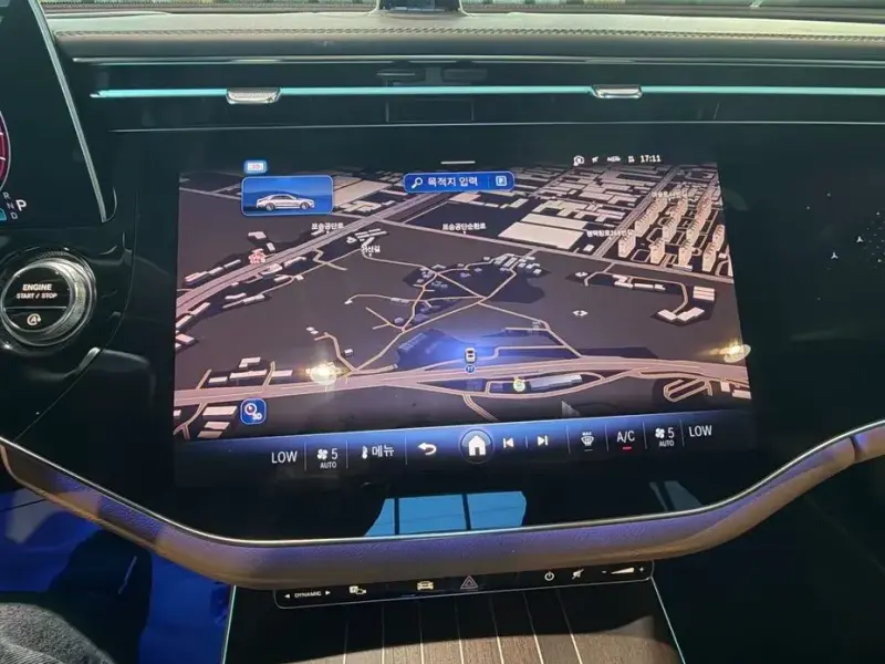 2024 Mercedes-Benz E-Класс с пробегом 17 203 км