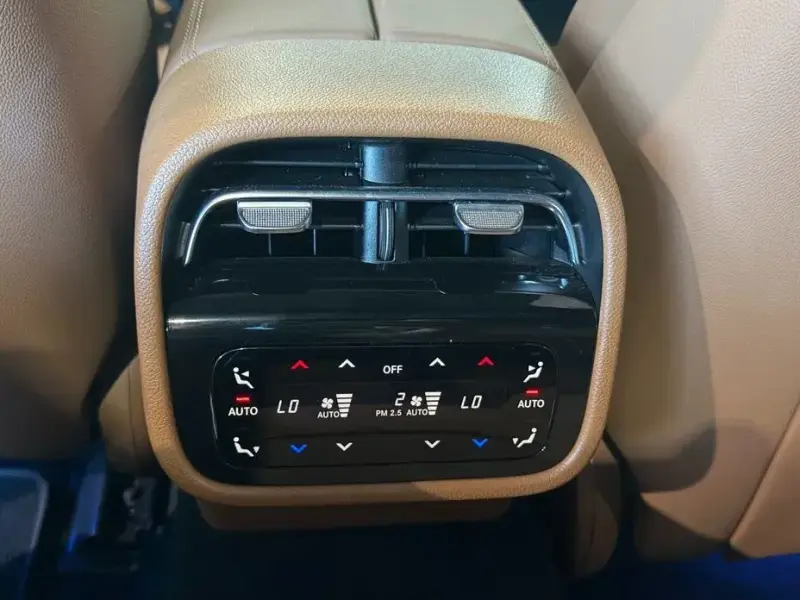 2024 Mercedes-Benz E-Класс с пробегом 17 203 км