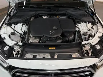 2025 Mercedes-Benz E-Класс с пробегом 1 894 км