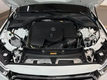 2025 Mercedes-Benz E-Класс с пробегом 17 261 км