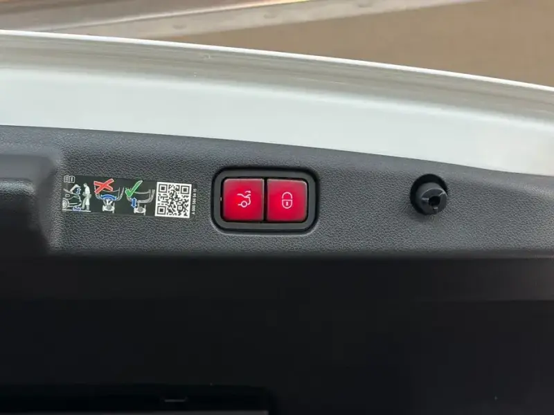 2024 Mercedes-Benz E-Класс с пробегом 8 869 км