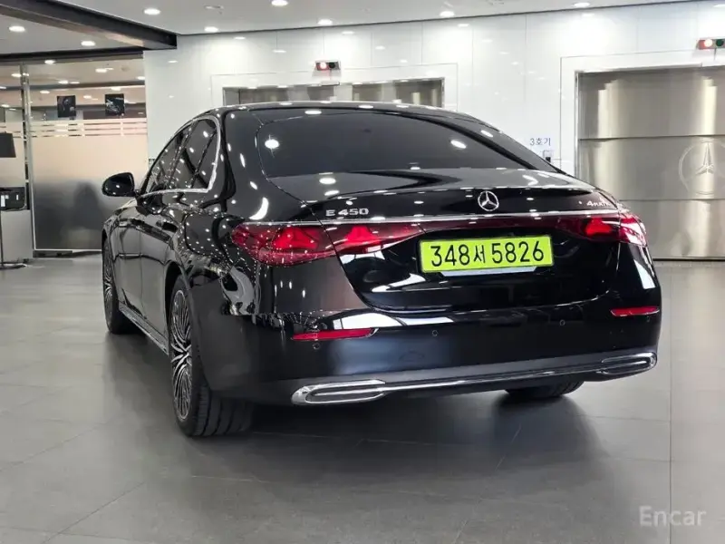 2025 Mercedes-Benz E-Класс с пробегом 9 478 км