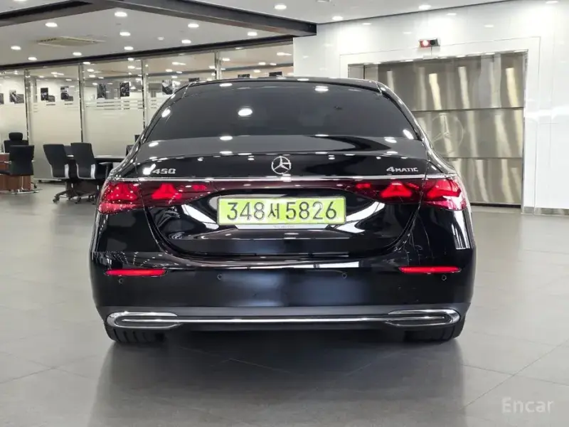 2025 Mercedes-Benz E-Класс с пробегом 9 478 км