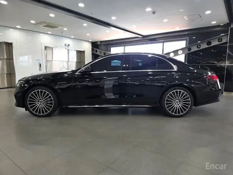 2025 Mercedes-Benz E-Класс с пробегом 9 478 км