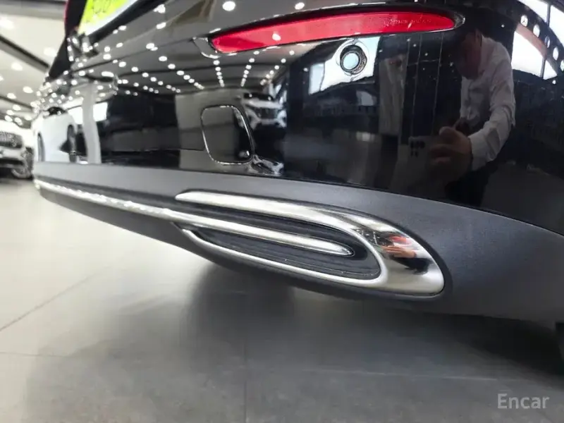 2025 Mercedes-Benz E-Класс с пробегом 9 478 км