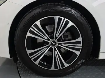 2024 Mercedes-Benz E-Класс с пробегом 18 154 км