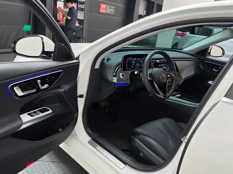 2024 Mercedes-Benz E-Класс с пробегом 18 154 км
