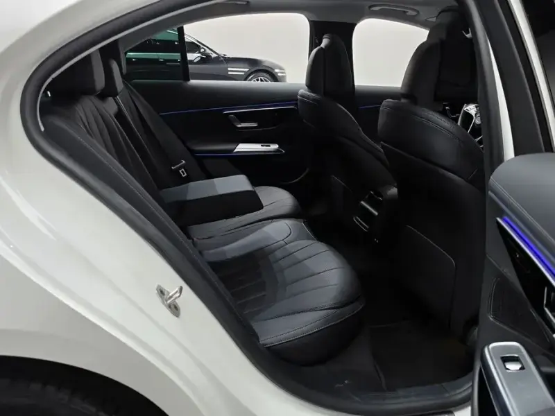 2024 Mercedes-Benz E-Класс с пробегом 18 154 км
