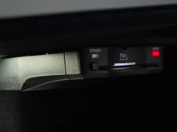 2024 Mercedes-Benz E-Класс с пробегом 18 154 км