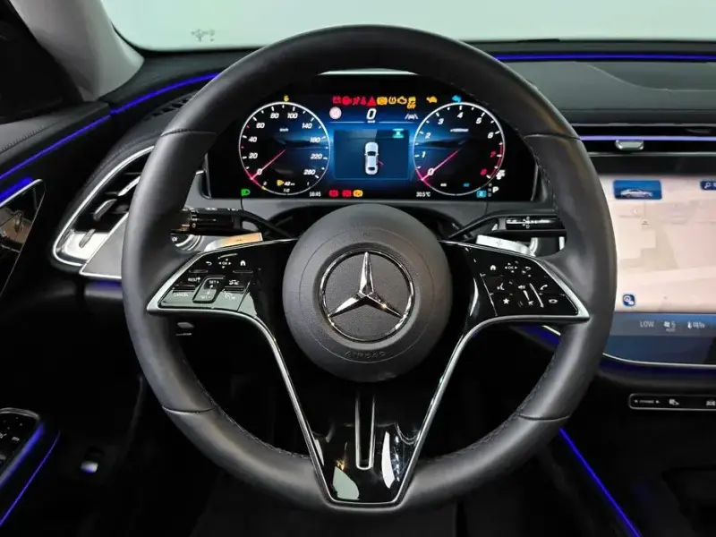 2024 Mercedes-Benz E-Класс с пробегом 18 154 км