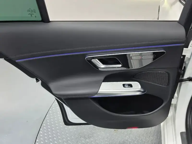 2024 Mercedes-Benz E-Класс с пробегом 18 154 км