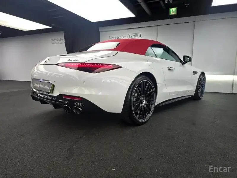 2025 Mercedes-Benz SL-Класс AMG с пробегом 3 353 км