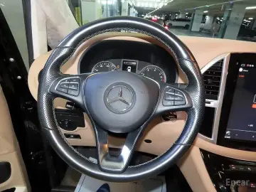 2020 Mercedes-Benz V-Класс с пробегом 32 440 км