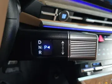 2025 Hyundai Santa Fe с пробегом 9 466 км