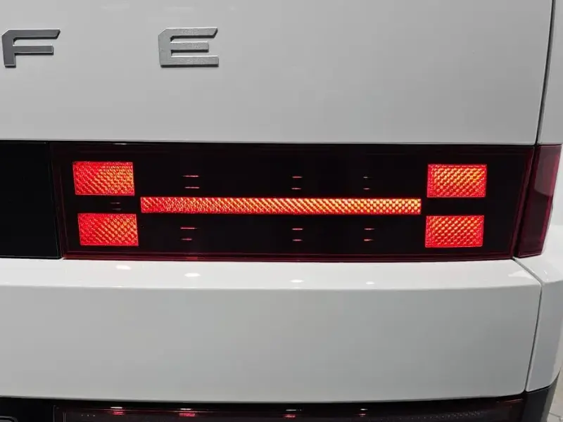 2025 Hyundai Santa Fe с пробегом 9 466 км