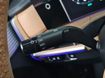 2025 Hyundai Santa Fe с пробегом 9 466 км