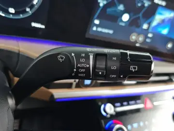 2025 Hyundai Santa Fe с пробегом 9 466 км
