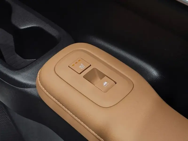 2025 Hyundai Santa Fe с пробегом 12 445 км