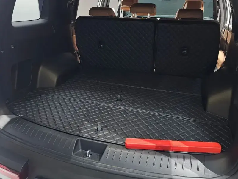 2025 Hyundai Santa Fe с пробегом 12 445 км