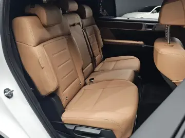 2025 Hyundai Santa Fe с пробегом 12 445 км