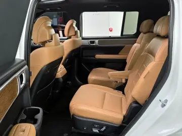 2023 Hyundai Santa Fe с пробегом 23 917 км