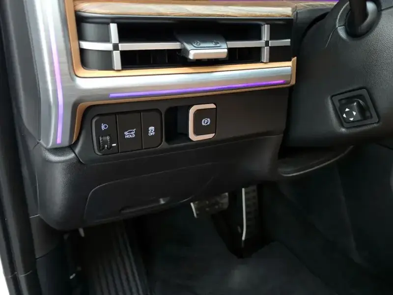 2023 Hyundai Santa Fe с пробегом 23 917 км