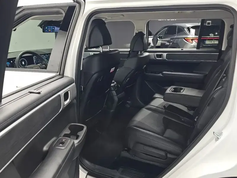2023 Hyundai Santa Fe с пробегом 37 147 км