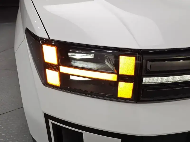2023 Hyundai Santa Fe с пробегом 37 147 км