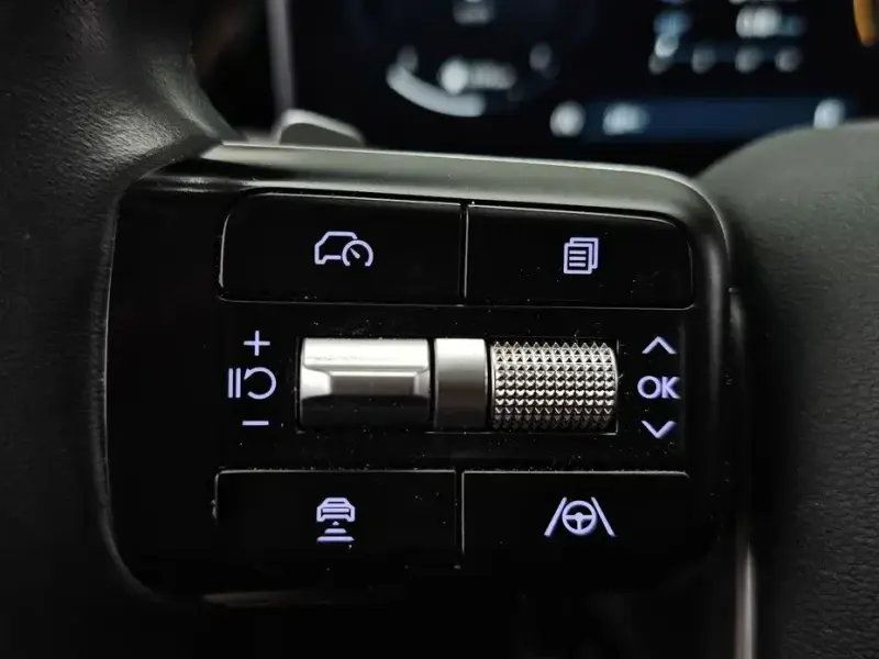 2023 Hyundai Santa Fe с пробегом 37 147 км