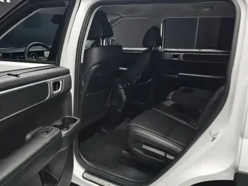 2024 Hyundai Santa Fe с пробегом 43 684 км