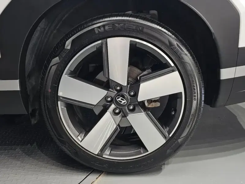 2024 Hyundai Santa Fe с пробегом 43 684 км