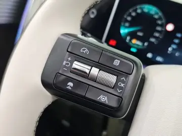 2024 Hyundai Santa Fe с пробегом 16 496 км