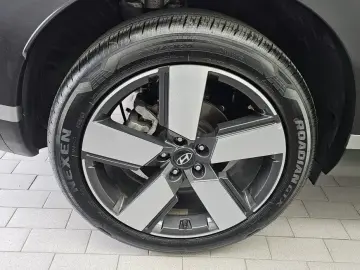 2024 Hyundai Santa Fe с пробегом 51 008 км