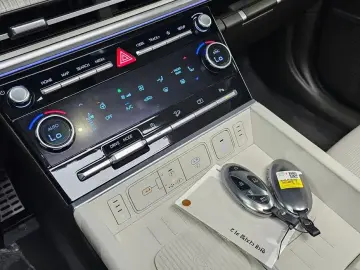 2024 Hyundai Santa Fe с пробегом 16 496 км