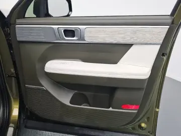 2024 Hyundai Santa Fe с пробегом 16 496 км