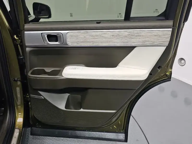 2024 Hyundai Santa Fe с пробегом 16 496 км