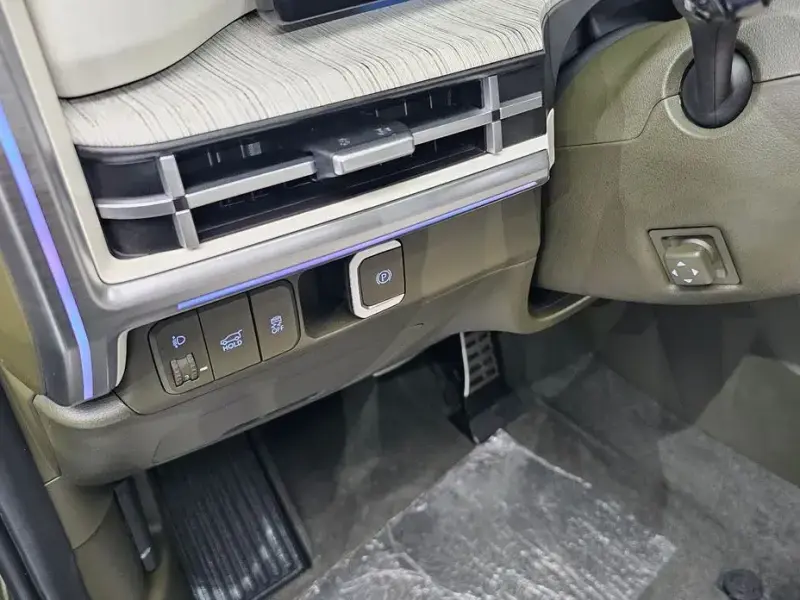 2024 Hyundai Santa Fe с пробегом 16 496 км